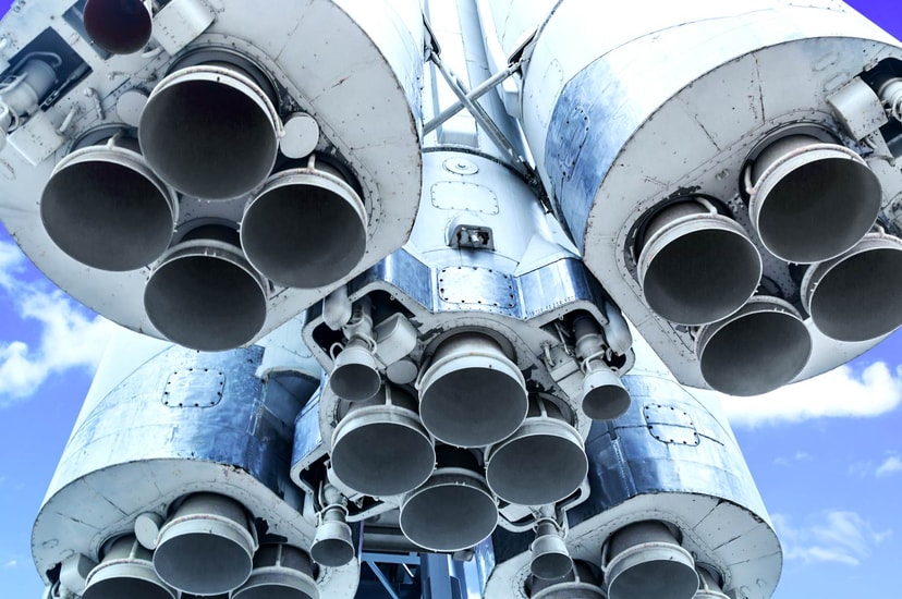 Študija primera: Naše jeklo v vesolju